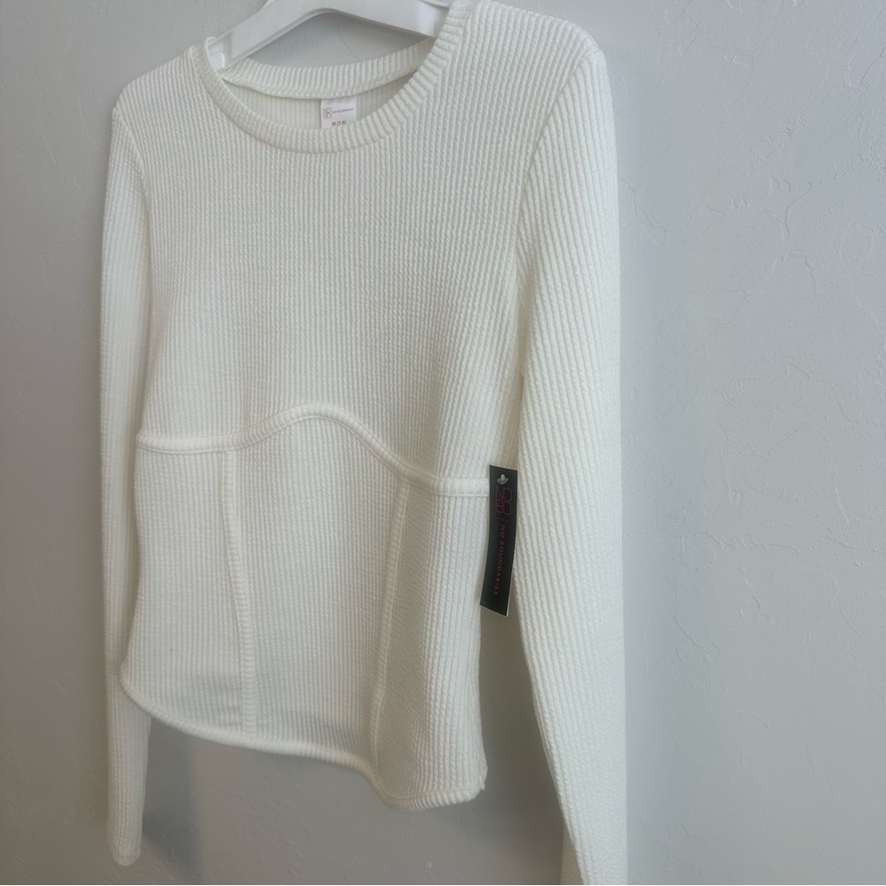 White Ribbed Top - Picture 4 of 5